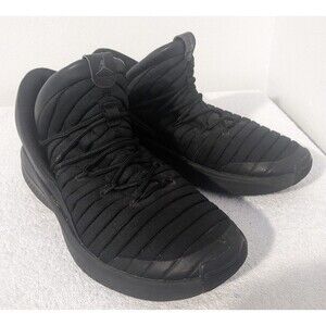 Nike Jordan Flight Luxe Gym All Black Running Shoe Boys Youth Sz 7Y 919716-011